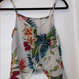 Cropped tie front tank top